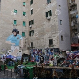 Il Murales di Maradona nei Quartieri Spagnoli: tra le mete più visitate d’Italia dopo il Colosseo. Battuti gli Uffizi e Pompei